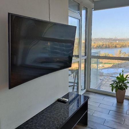 4 Rooms Apartment With A View Of The Dnieper River Kiev Exteriör bild